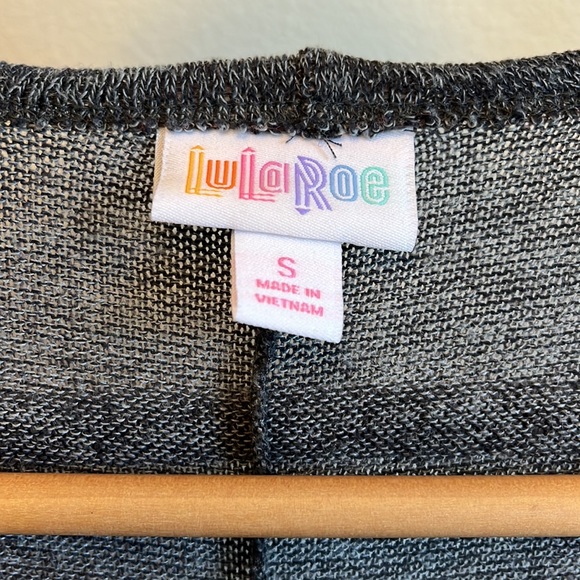 Lularoe (LLR) Joy Long Vest for layering look, Gray, Size Small - Picture 2 of 5
